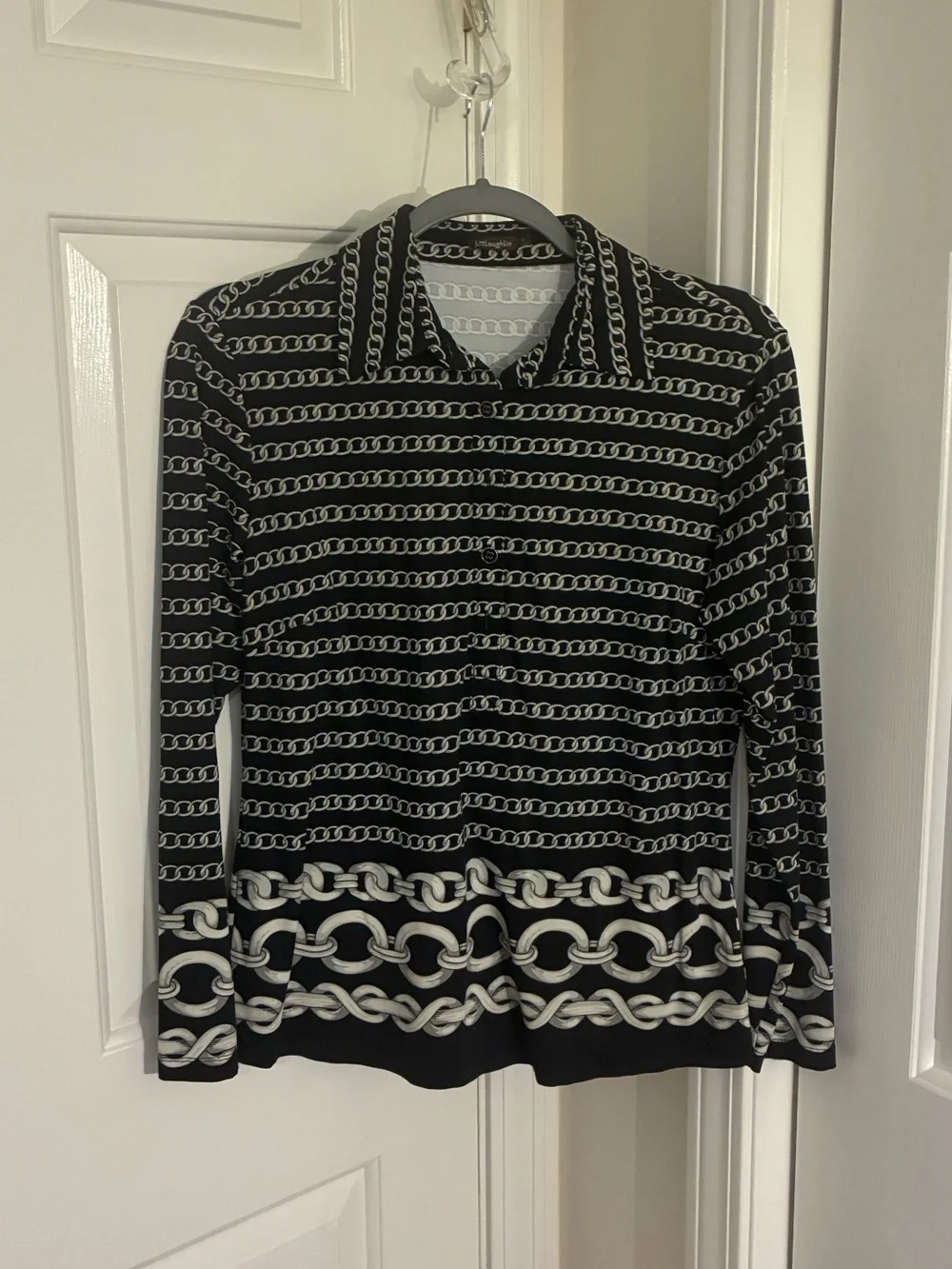 J. McLaughlin Black and White Chain-Print Long Sleeve Top